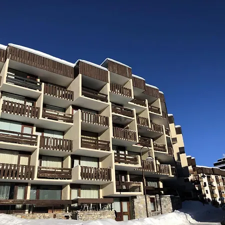 B - Pieces 721 Apartment *